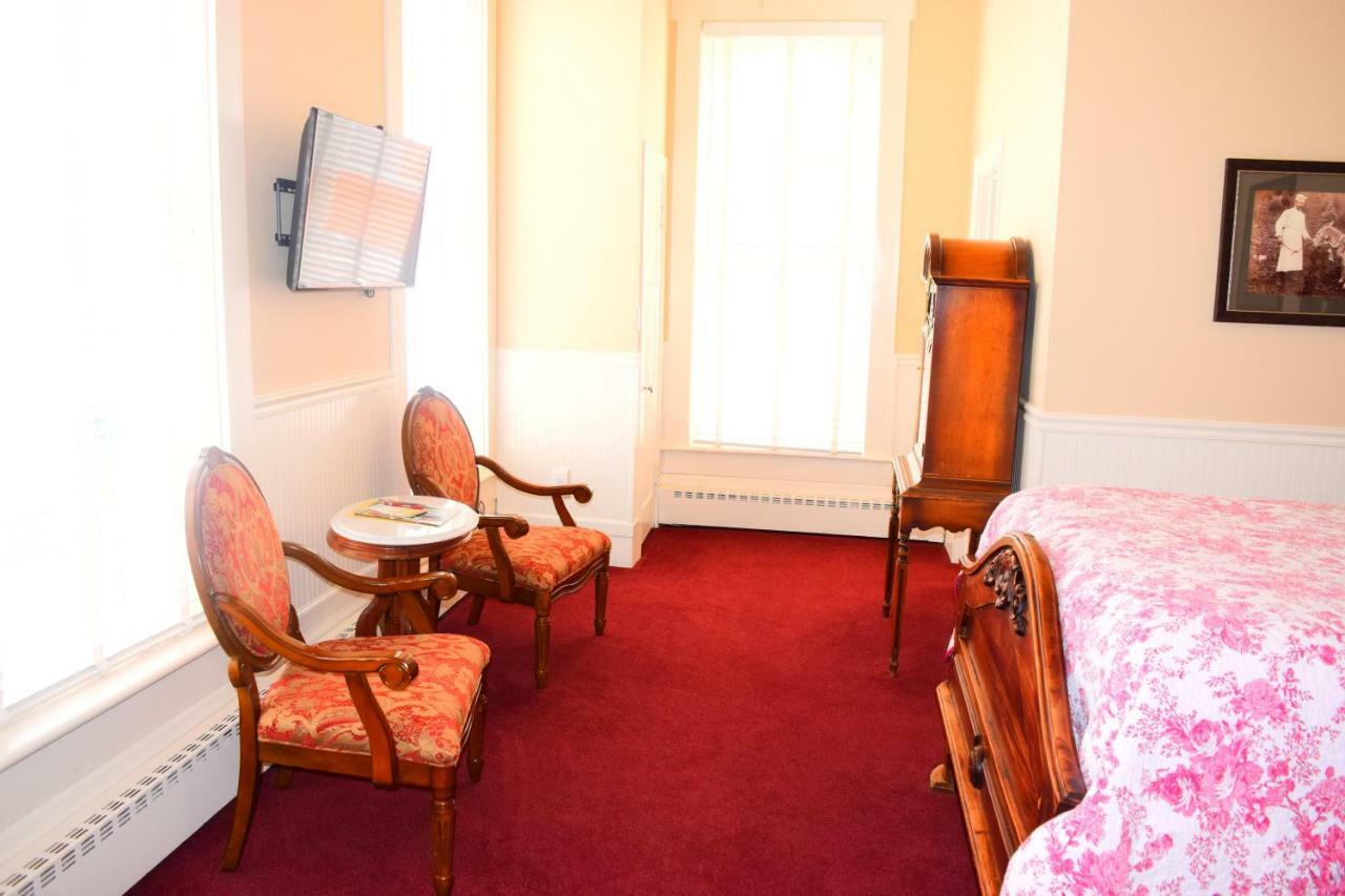 Grand Imperial Hotel Silverton ภายนอก รูปภาพ